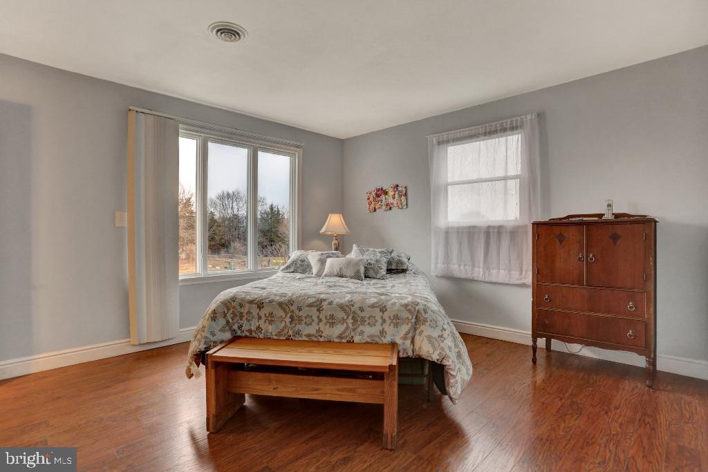 811 Creek Road Carlisle, PA 17015 - Photo 18 of 35 Gallery Image 18