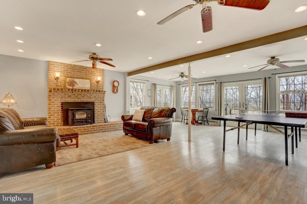 811 Creek Road Carlisle, PA 17015 - Photo 24 of 35 Gallery Image 24