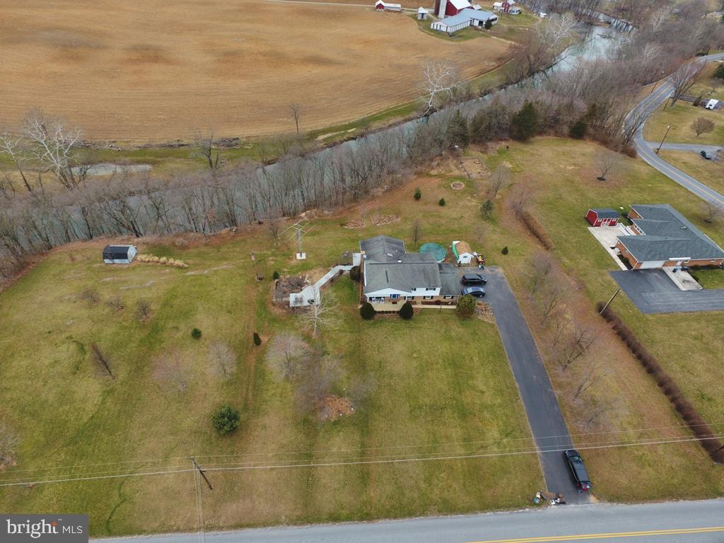 811 Creek Road Carlisle, PA 17015 - Photo 32 of 35 Gallery Image 32