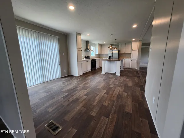 $280,000 | 1450 Pennsylvania Avenue, Jamestown, TN 38556