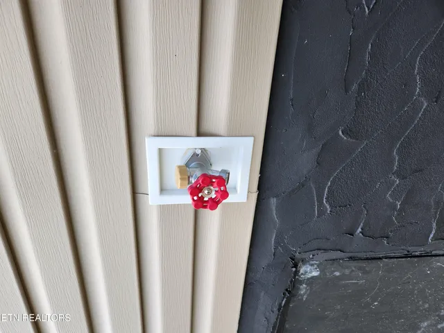 $280,000 | 1450 Pennsylvania Avenue, Jamestown, TN 38556