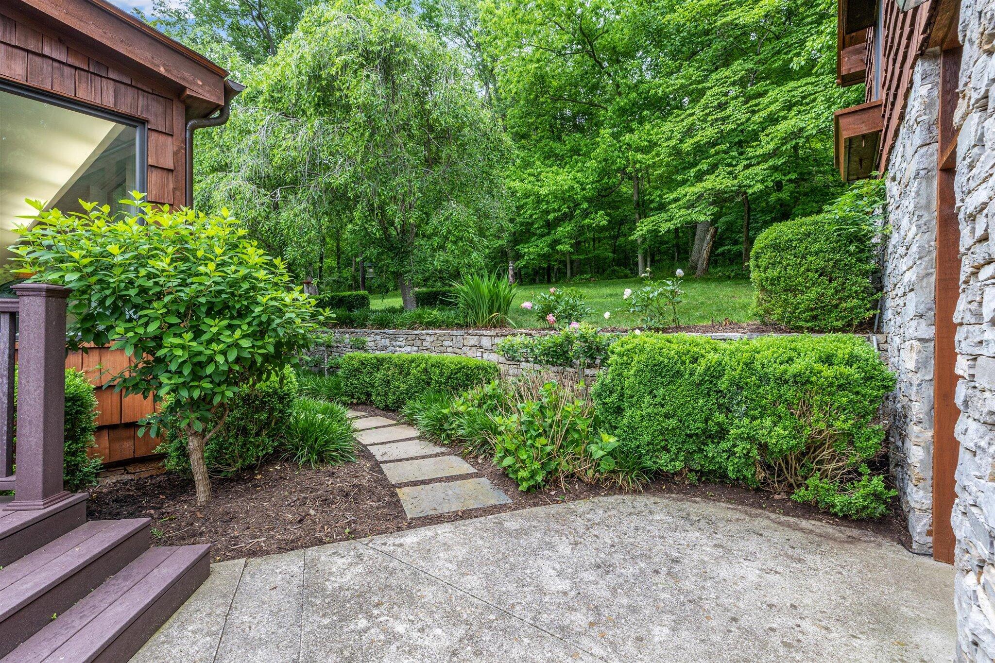 3605 Watts Ferry Road Frankfort, KY 40601 - Photo 86 of 181 061-0J2A8541