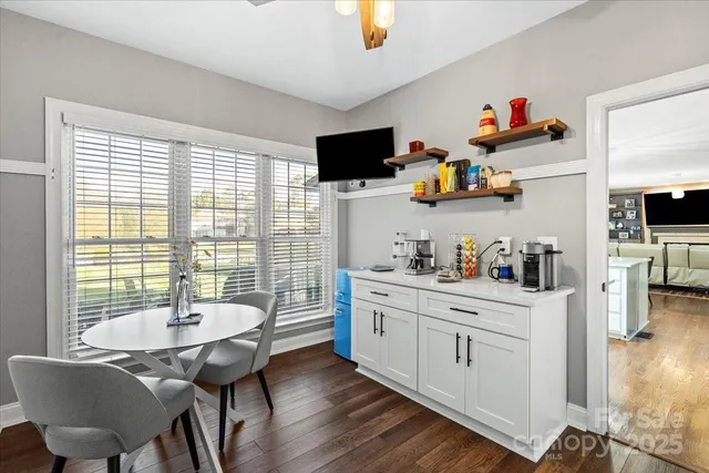 $735,000 | 11809 Farnborough Road, Huntersville, NC 28078