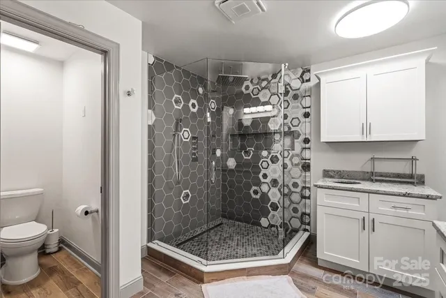 $735,000 | 11809 Farnborough Road, Huntersville, NC 28078