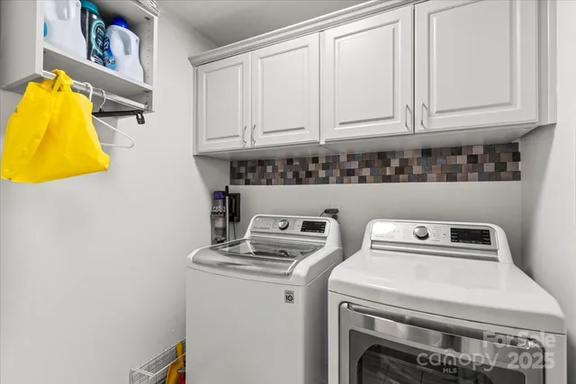 $735,000 | 11809 Farnborough Road, Huntersville, NC 28078