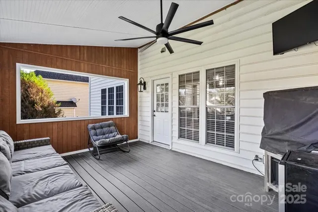 $735,000 | 11809 Farnborough Road, Huntersville, NC 28078