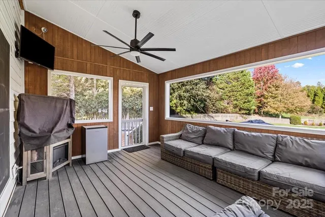 $735,000 | 11809 Farnborough Road, Huntersville, NC 28078