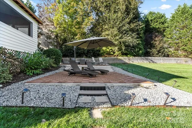 $735,000 | 11809 Farnborough Road, Huntersville, NC 28078