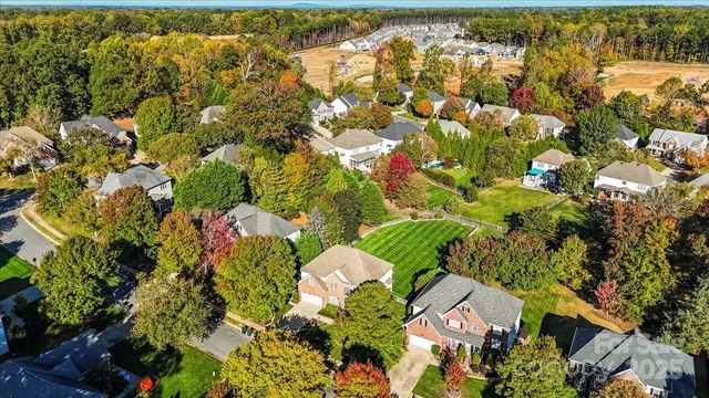 $735,000 | 11809 Farnborough Road, Huntersville, NC 28078