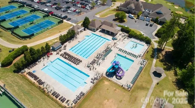 $735,000 | 11809 Farnborough Road, Huntersville, NC 28078