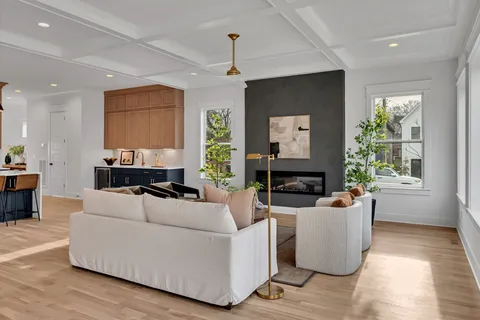 $889,000 | 6101 Henry Ford Drive, Nashville, TN 37209