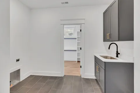 $889,000 | 6101 Henry Ford Drive, Nashville, TN 37209