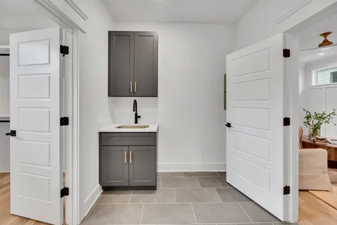 $889,000 | 6101 Henry Ford Drive, Nashville, TN 37209