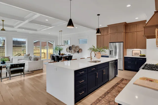 $889,000 | 6101 Henry Ford Drive, Nashville, TN 37209