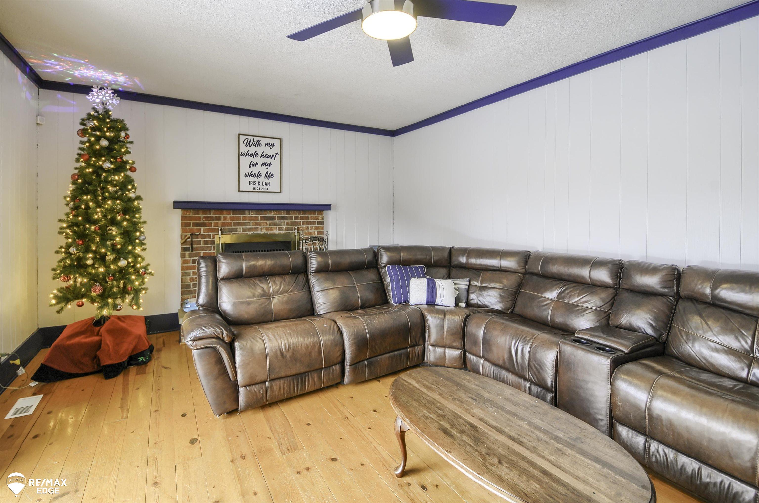 1198 South Morrish Road Flint, MI 48532 - Photo 17 of 36 50130239-637d45e7-caa3-4041-9474-817425d83d43.JPG