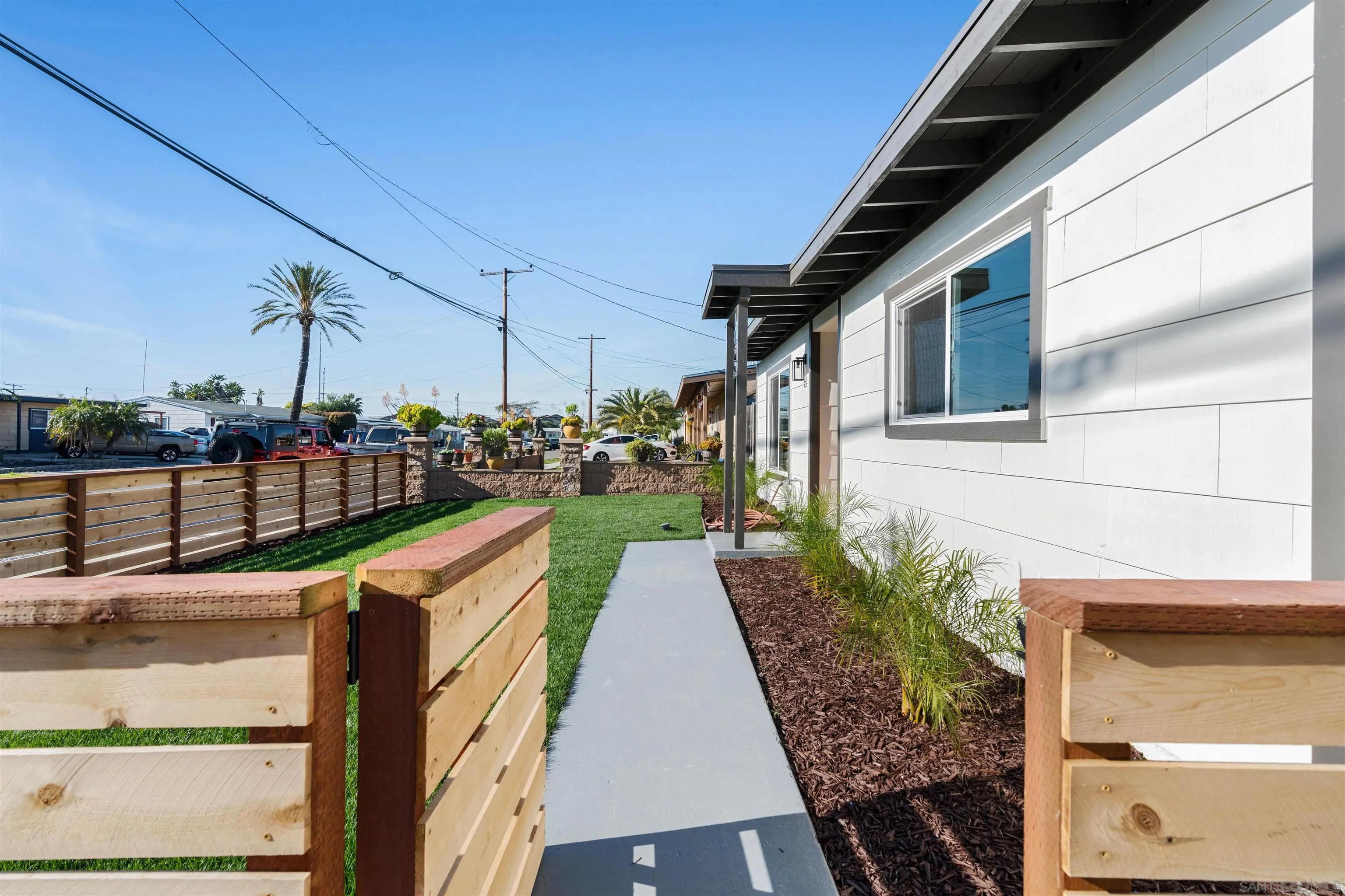 1426 Santa Rosa Street Oceanside, CA 92058 - Photo 8 of 73