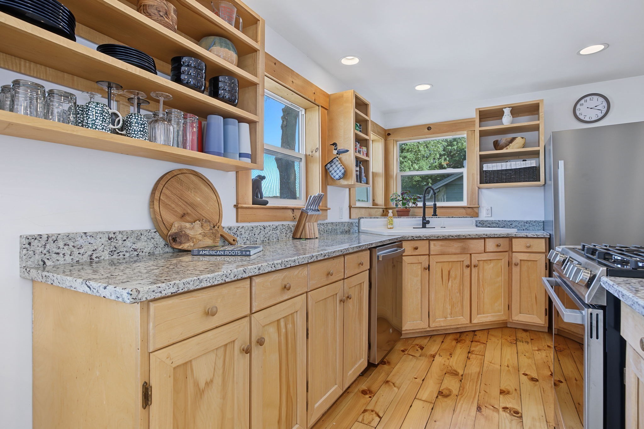 425 Wulamat Road Bristol, NH 03222 - Photo 6 of 41 Gallery Image 6