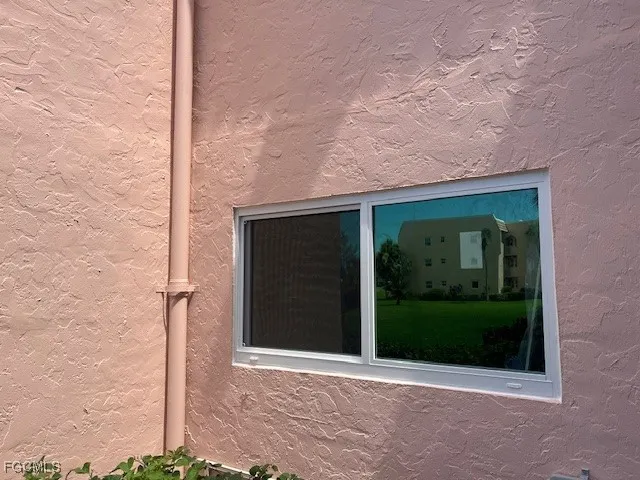 $1,500 | 150 Turtle Lake Court, Unit 107, Naples, FL 34105