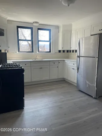 $1,850 | 245 Washington Street, Unit 2, East Stroudsburg, PA 18301