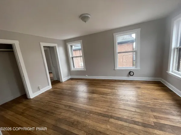 $1,850 | 245 Washington Street, Unit 2, East Stroudsburg, PA 18301