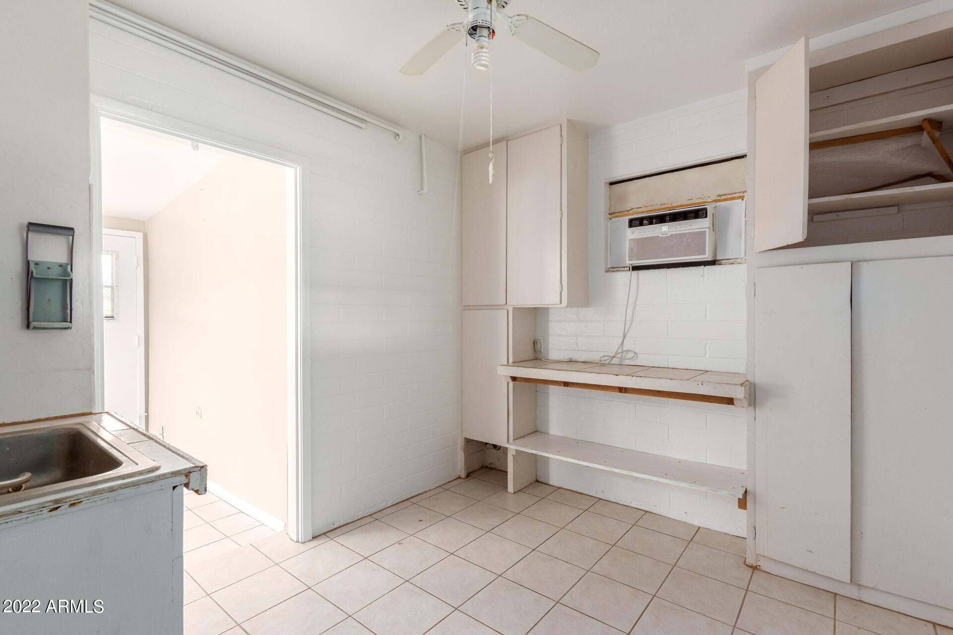 5609 East Decatur Street Mesa, AZ 85205 - Photo 26 of 27 Laundry Room