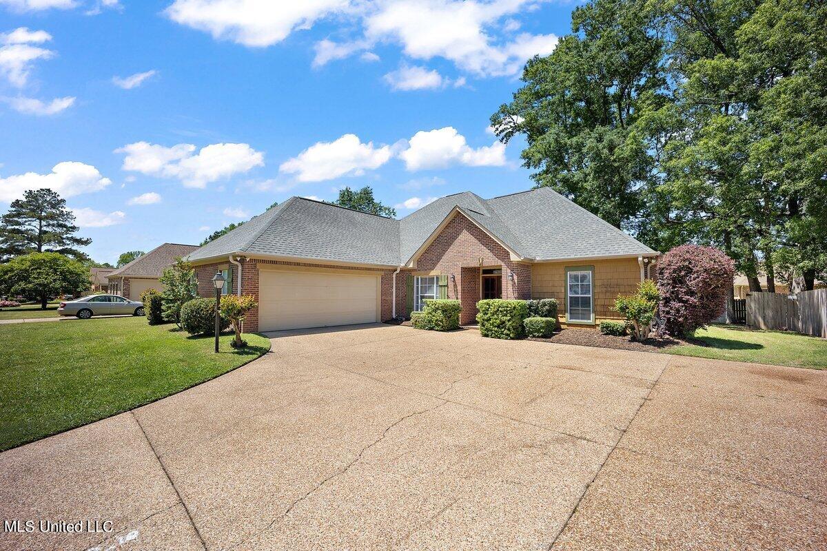 196 Raulston Drive Byram, MS 39272 - Photo 3 of 36 HTP_3869