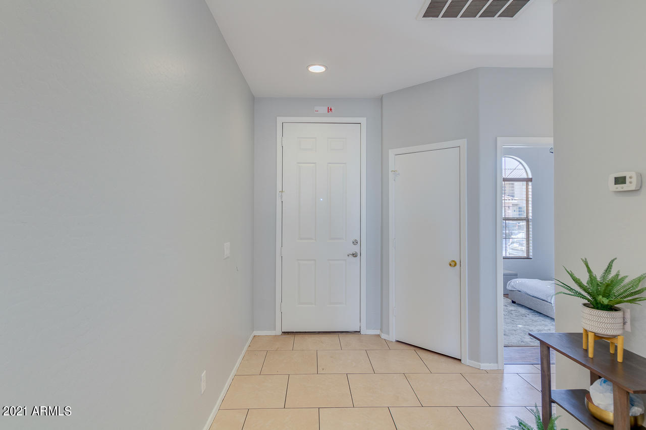 9344 West Payson Road Tolleson, AZ 85353 - Photo 4 of 31 04-Payson