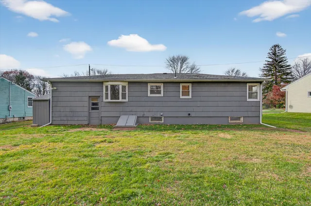 $325,000 | 312 Celia Drive, Wolcott, CT 06705