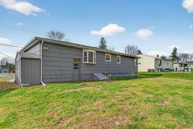 $325,000 | 312 Celia Drive, Wolcott, CT 06705