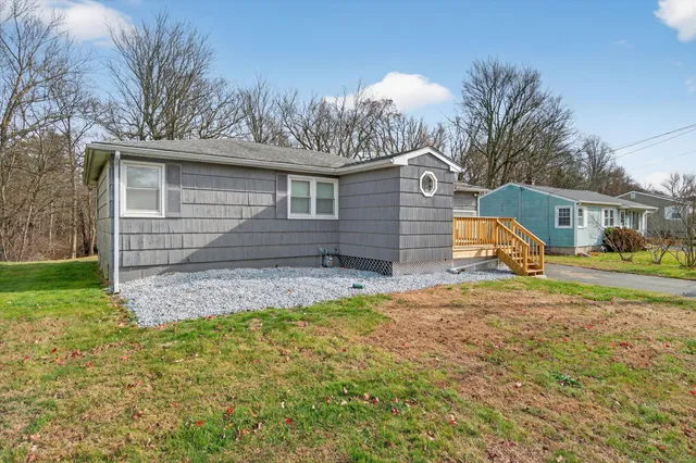 $325,000 | 312 Celia Drive, Wolcott, CT 06705