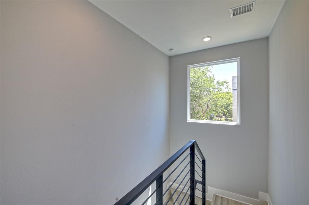 6002 Carnation Terrace, Unit 2 Austin, TX 78741 - Photo 9 of 14