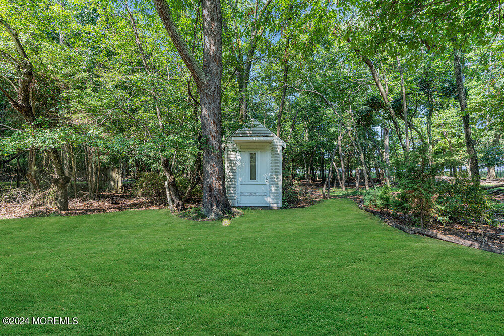 524 Declaration Lane Jackson, NJ 08527 - Photo 33 of 38 033_dsc07876-1_895