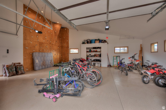 425 Amber Lane Moab, UT 84532 - Photo 20 of 27 View of garage
