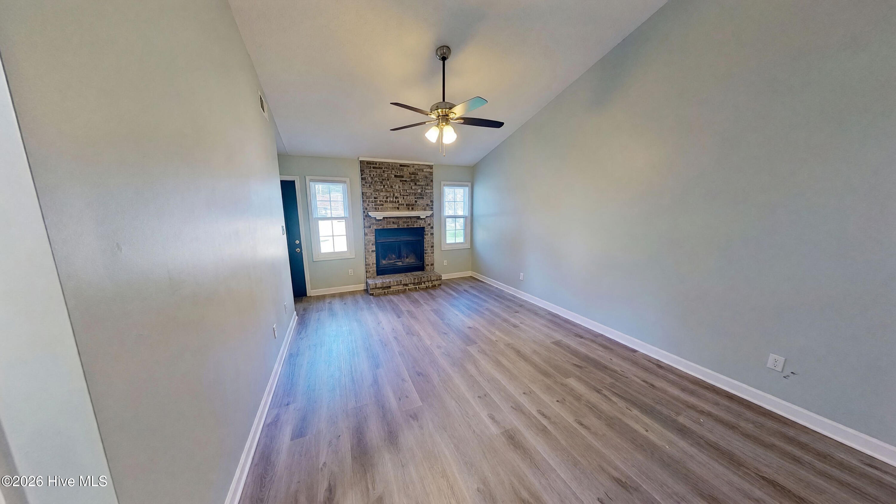 302 Hilda Road Jacksonville, NC 28546 - Photo 3 of 17 Gallery Image 3