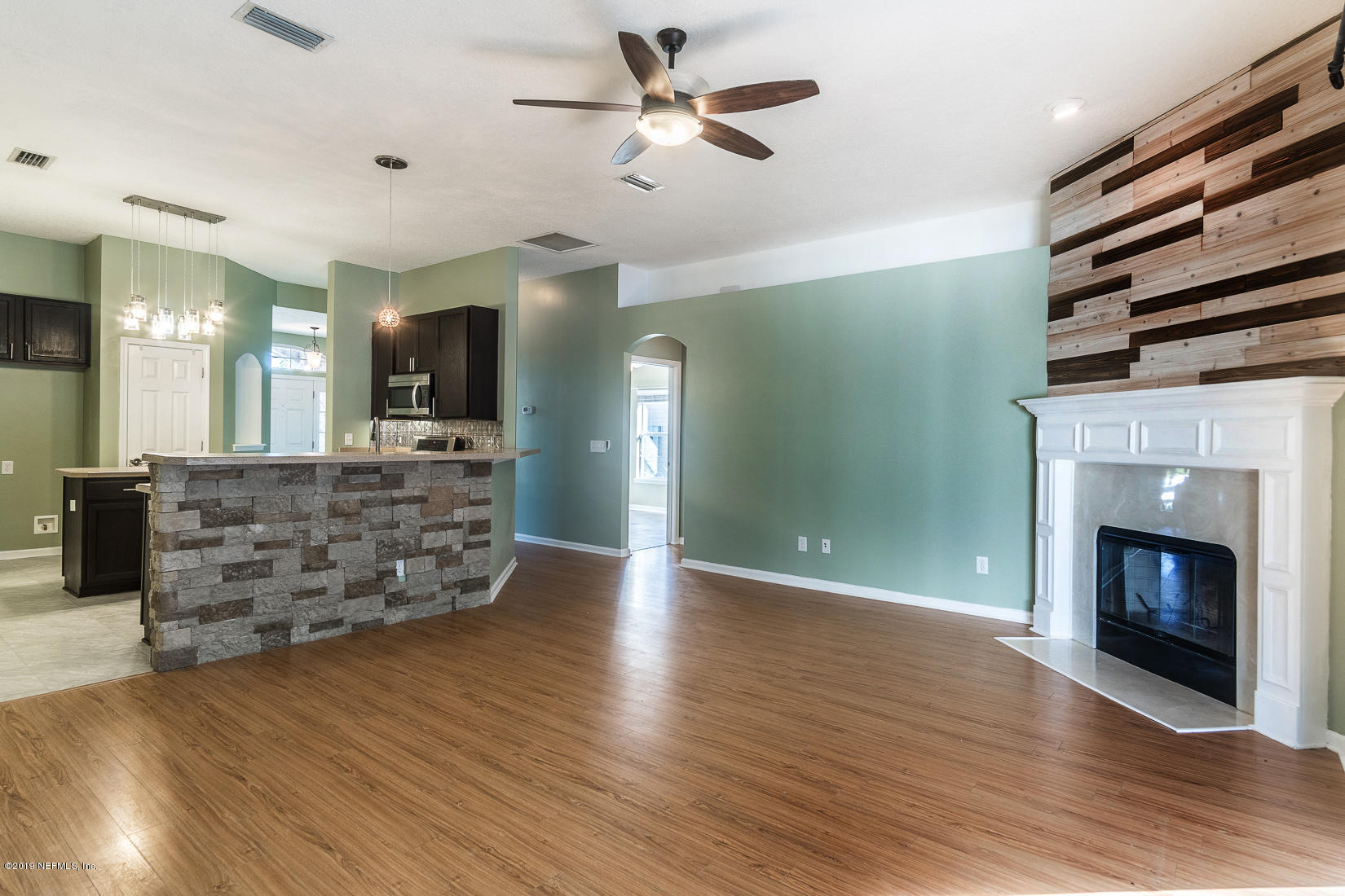 3986 Trail Ridge Road Middleburg, FL 32068 - Photo 13 of 39 Living Rm 2