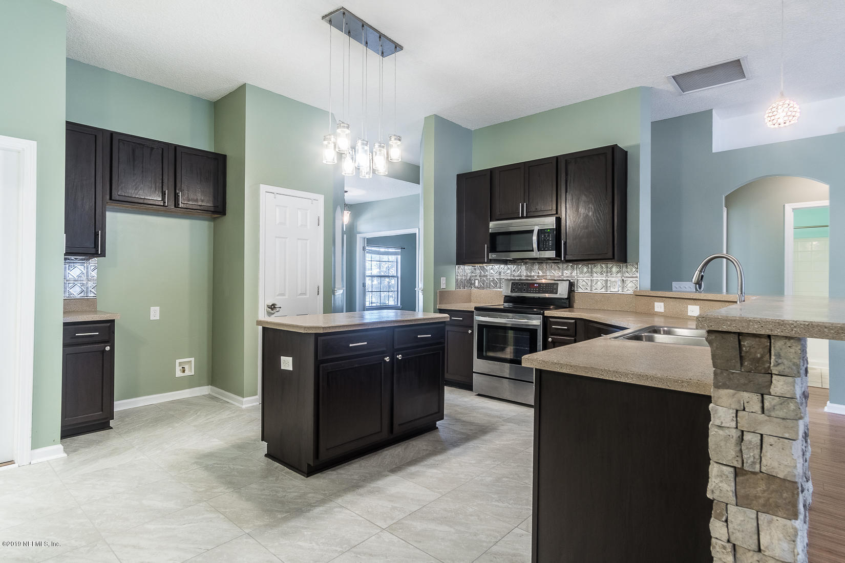 3986 Trail Ridge Road Middleburg, FL 32068 - Photo 10 of 39 Kitchen 1