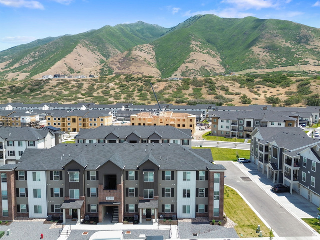 4835 Alder Drive, Unit D202 Mapleton, UT 84664 - Photo 23 of 24