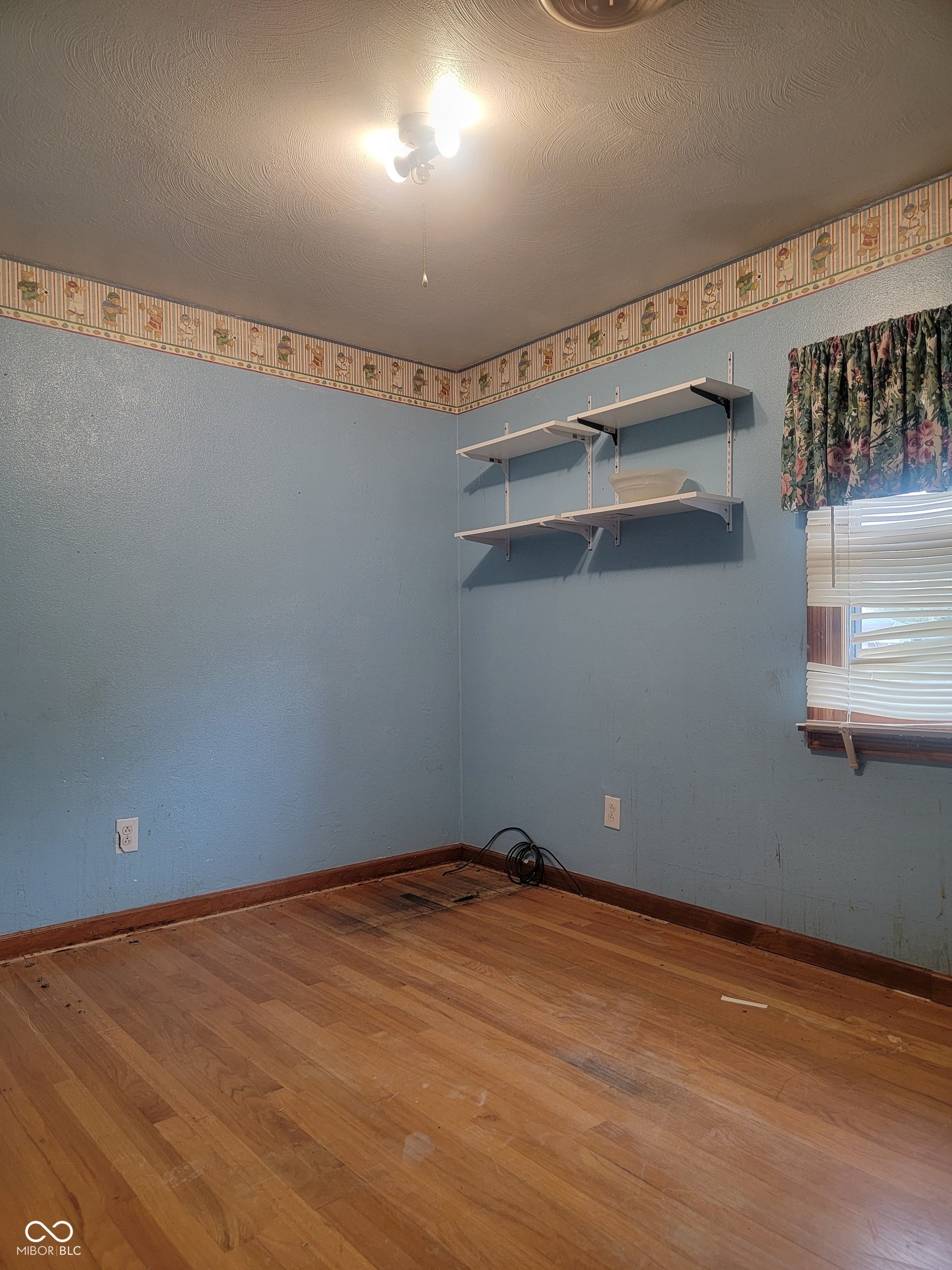 807 Bittersweet Lane Anderson, IN 46011 - Photo 6 of 29