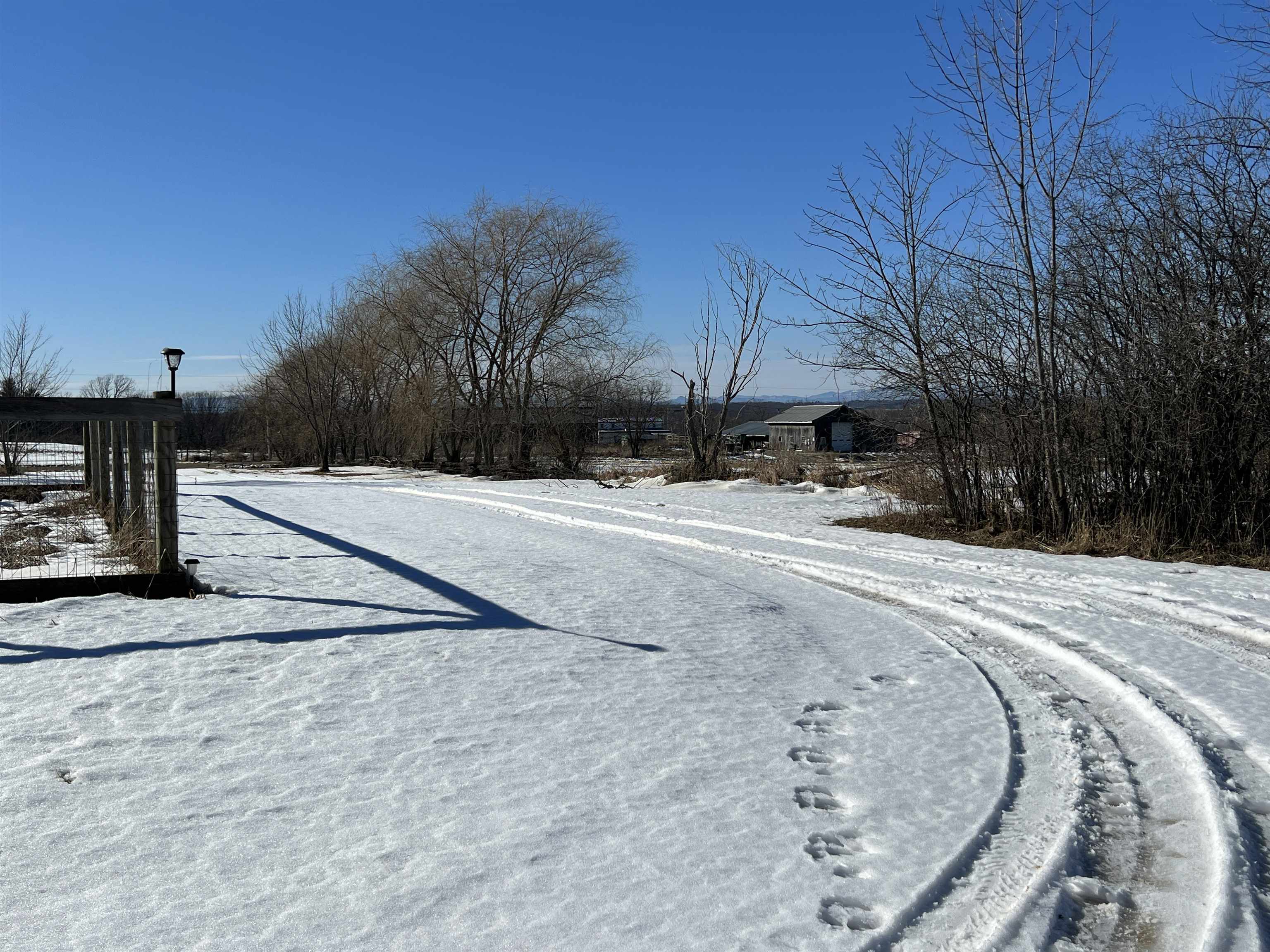 2505 Dewey Road Salisbury, VT 05769 - Photo 3 of 10