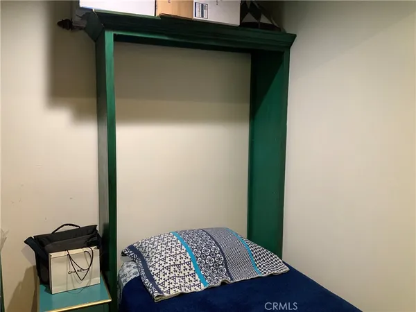 $439,900 | 409 Burchett Street, Unit 220, Glendale, CA 91203