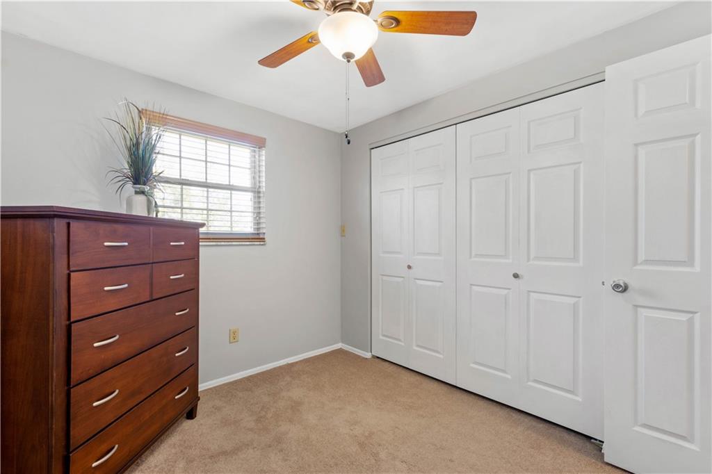 3444 McRoberts Road Pittsburgh, PA 15234 - Photo 16 of 25 Gallery Image 16