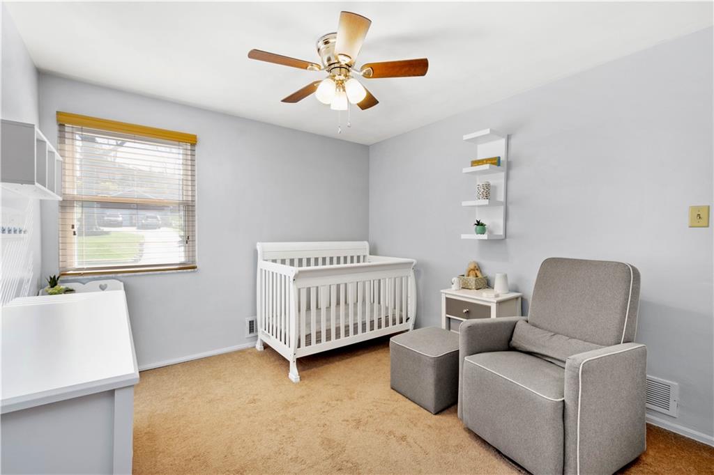 3444 McRoberts Road Pittsburgh, PA 15234 - Photo 19 of 25 Gallery Image 19