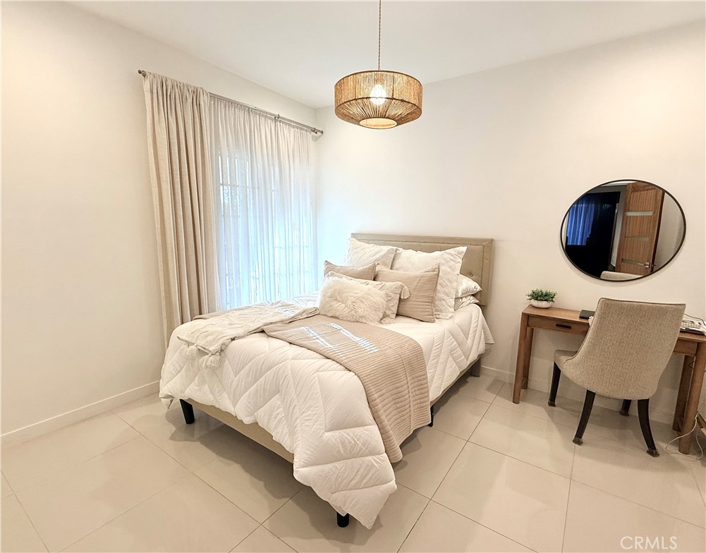 9640 Hoylake Road Desert Hot Springs, CA 92240 - Photo 11 of 17 Guest Room