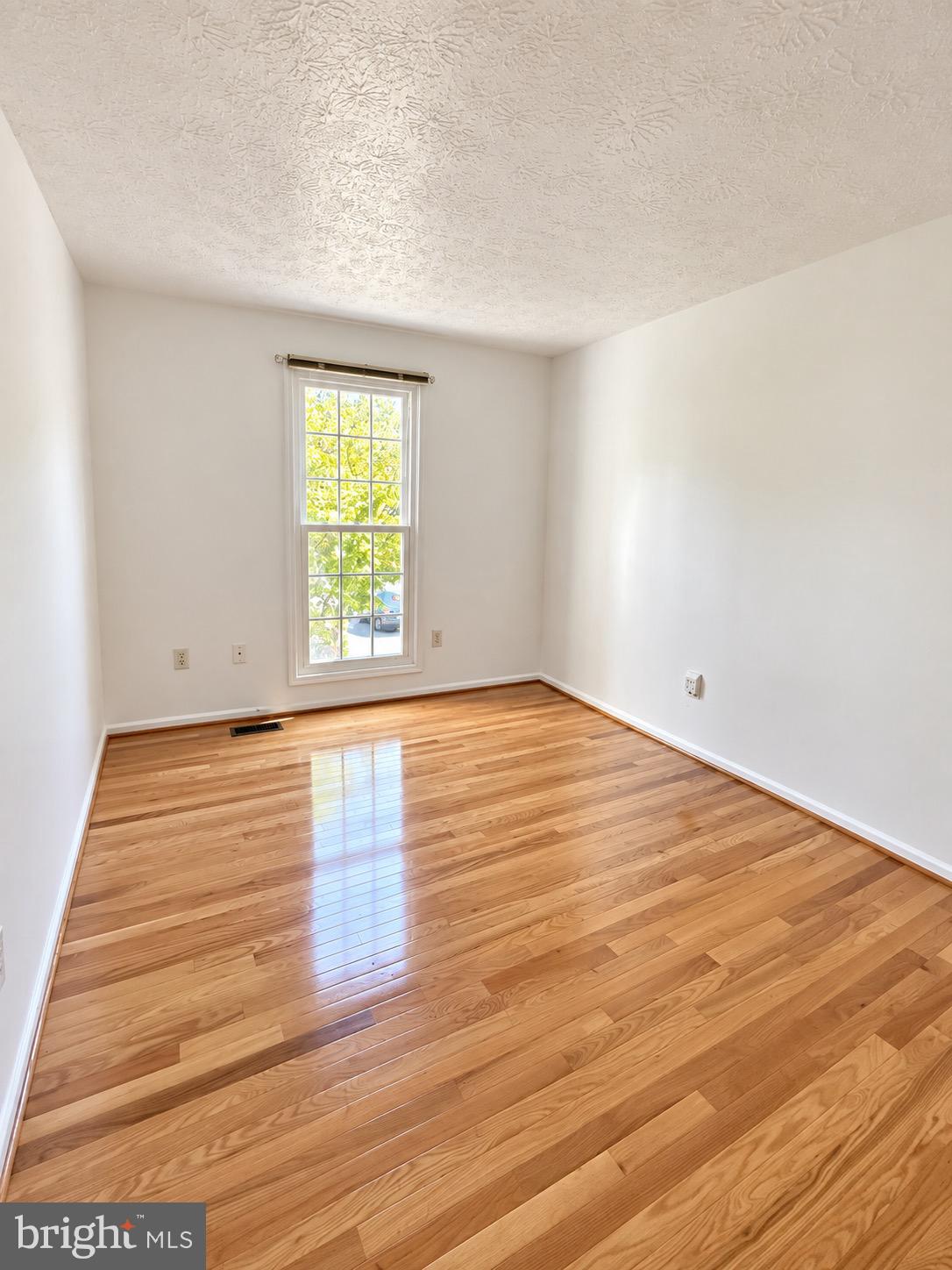 17213 Spates Hill Road Poolesville, MD 20837 - Photo 32 of 77 Gallery Image 32