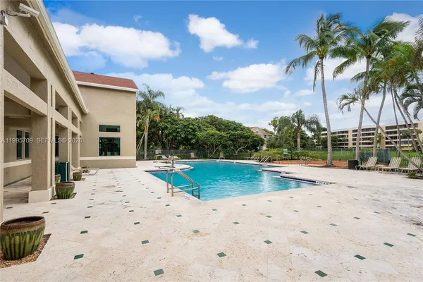 $1,900 | 1865 Palm Cove Boulevard, Unit 9102, Delray Beach, FL 33445