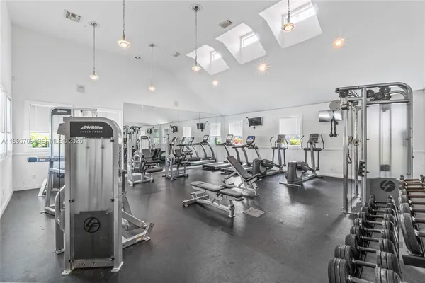 $1,900 | 1865 Palm Cove Boulevard, Unit 9102, Delray Beach, FL 33445