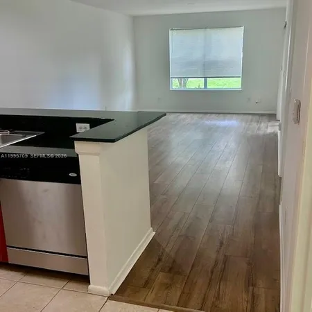 $1,900 | 1865 Palm Cove Boulevard, Unit 9102, Delray Beach, FL 33445