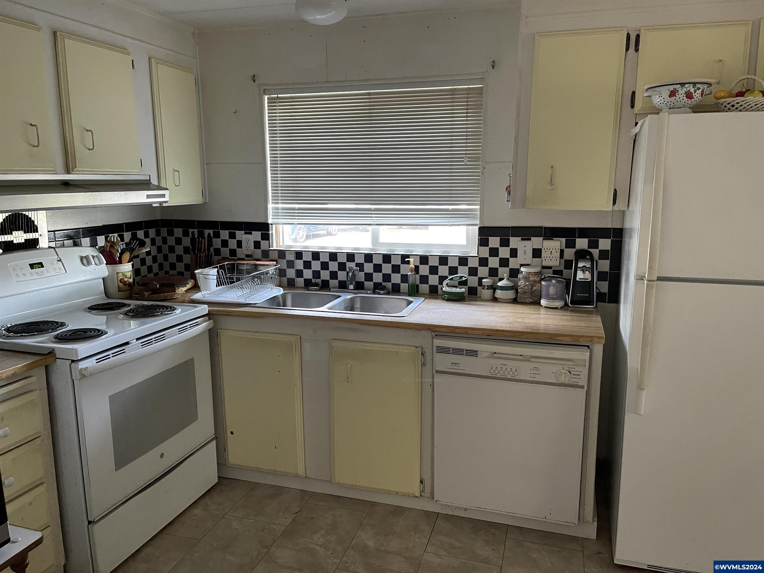 151 Edwards Road South, Unit 71 Monmouth, OR 97361 - Photo 9 of 17
