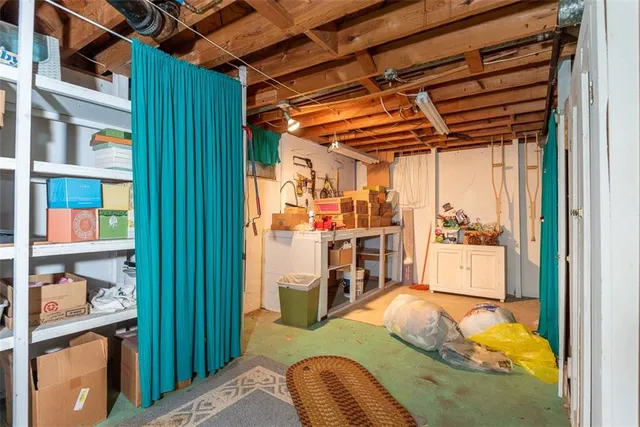 $335,000 | 7226 Edgewood Boulevard, Shawnee, KS 66203