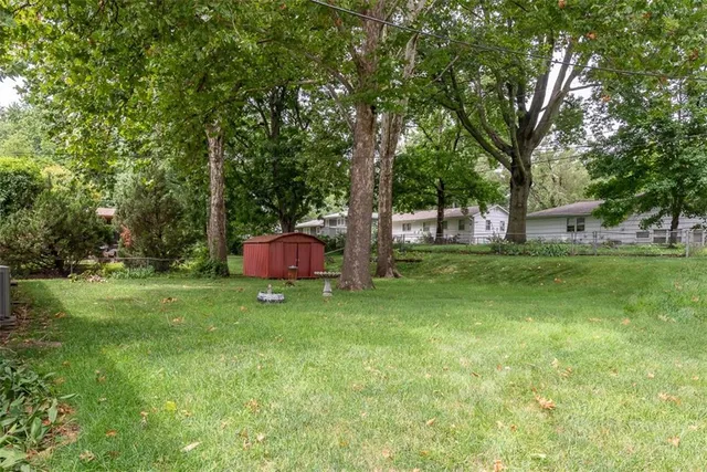 $335,000 | 7226 Edgewood Boulevard, Shawnee, KS 66203